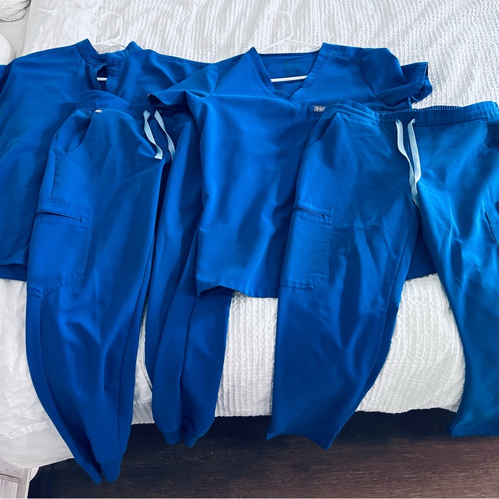 Figs Blue Scrub Top and Pants Set of 2